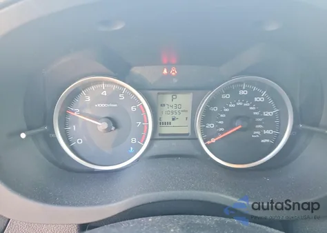 2017 Subaru Forester 2.5I Premium z USA, uszkodzony, nr VIN JF2SJAEC8HH810019